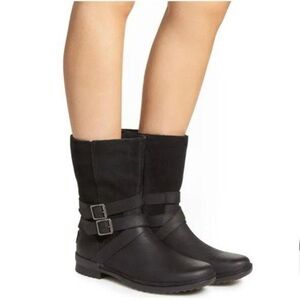 NWT UGG Lorna Buckle Waterproof Boot SZ 8